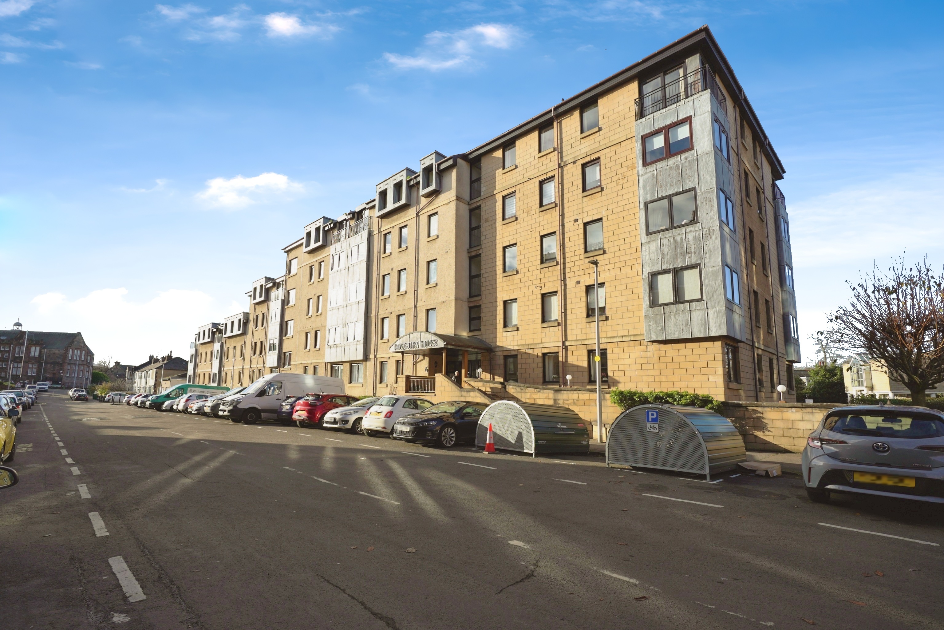 House Or Flat For Sale in Edinburgh | Purplebricks