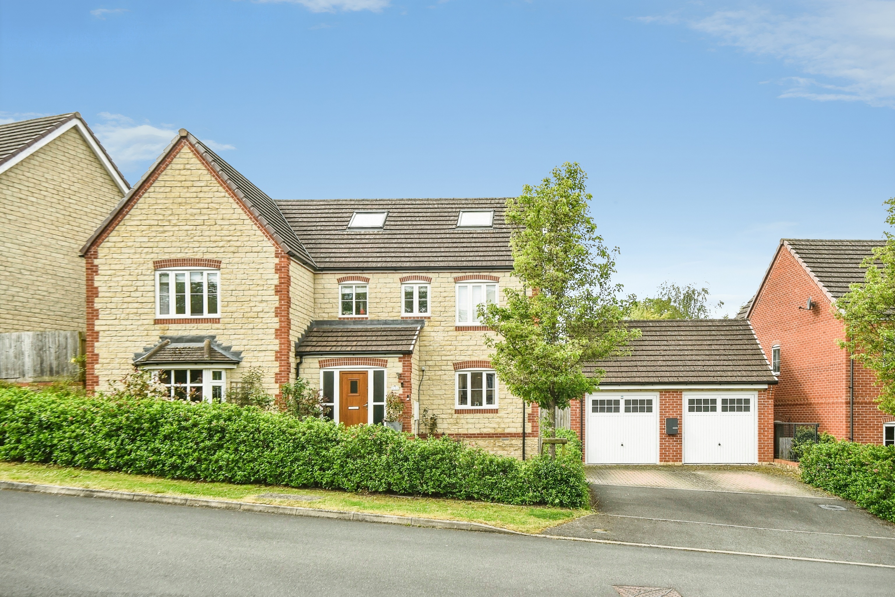 12 Houses & Flats For Sale in Swindon | Purplebricks